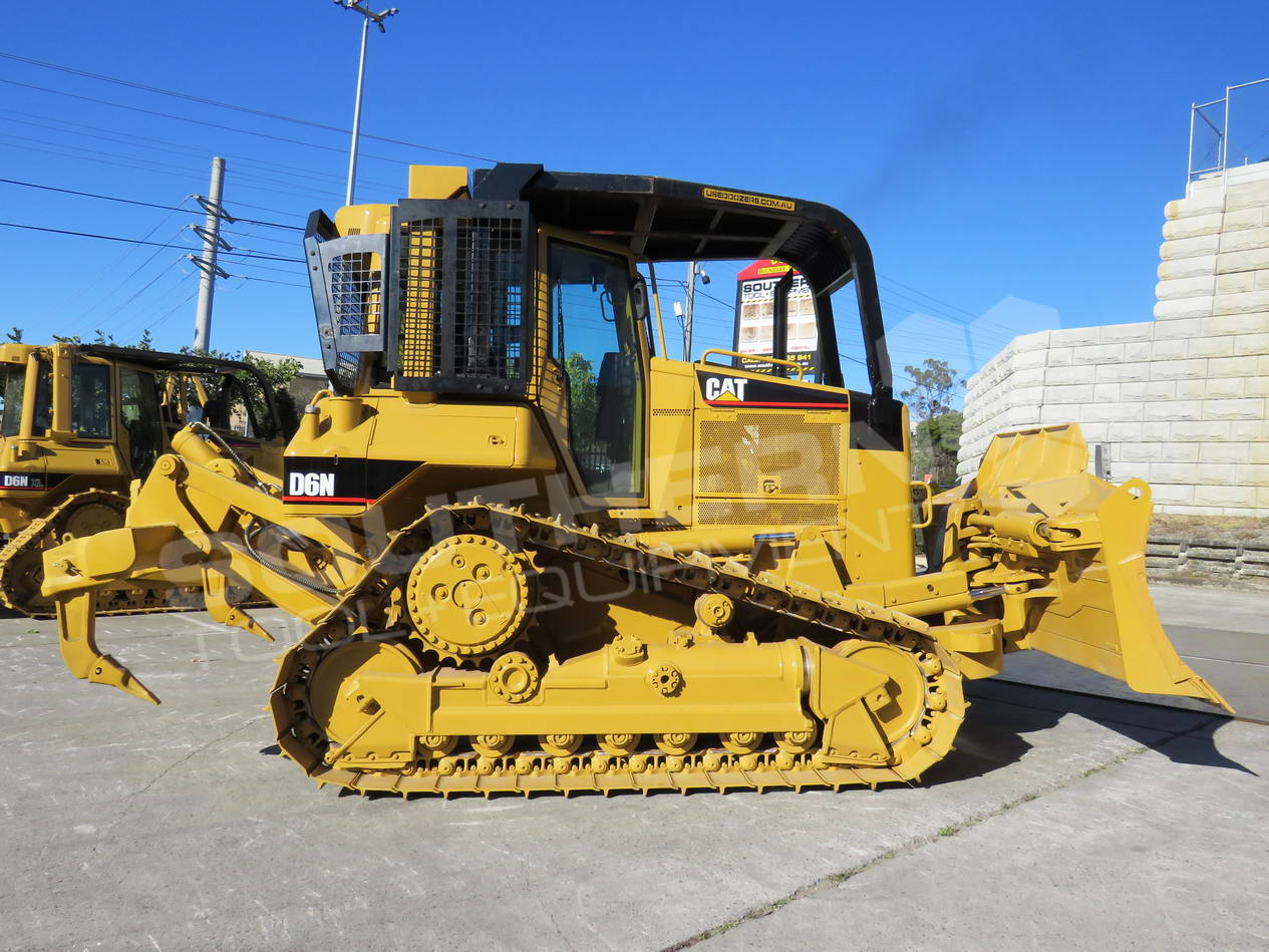 excavator xl cat