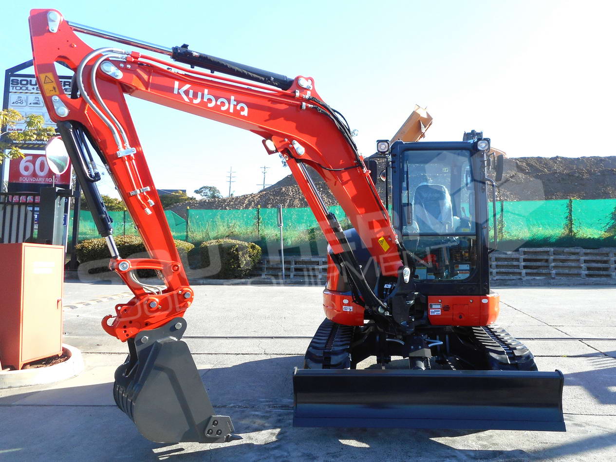 #2291 Brand New Kubota KX57 full