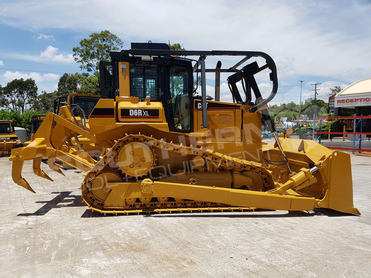 excavator xl cat